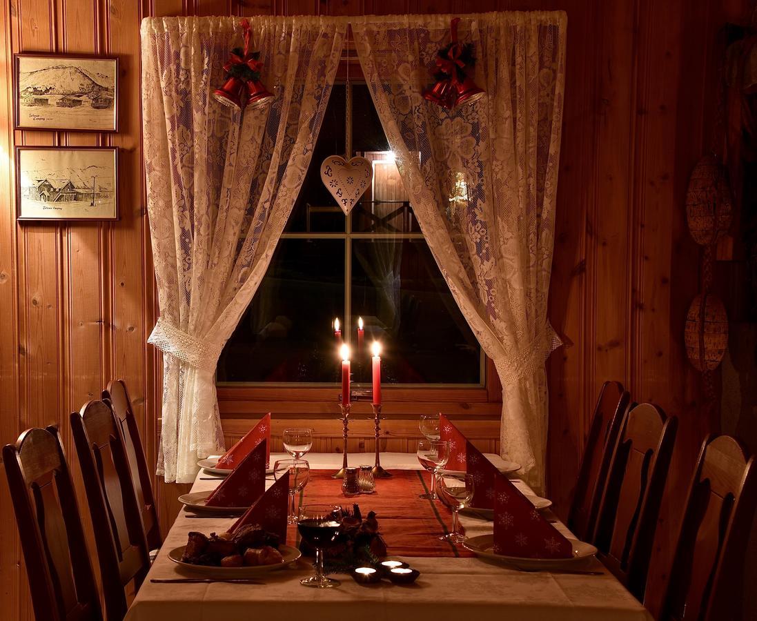 Toftenes Sjohuscamping Alsvag Bagian luar foto